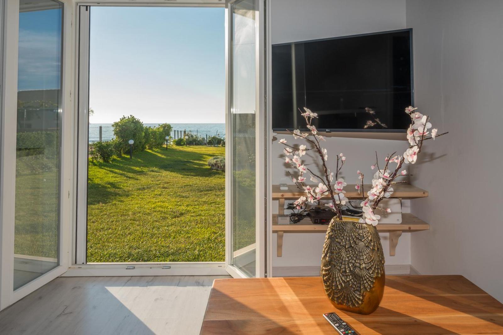 Dalas Beach House Almiros Beach ภายนอก รูปภาพ