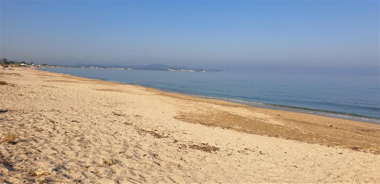 Dalas Beach House Almiros Beach ภายนอก รูปภาพ