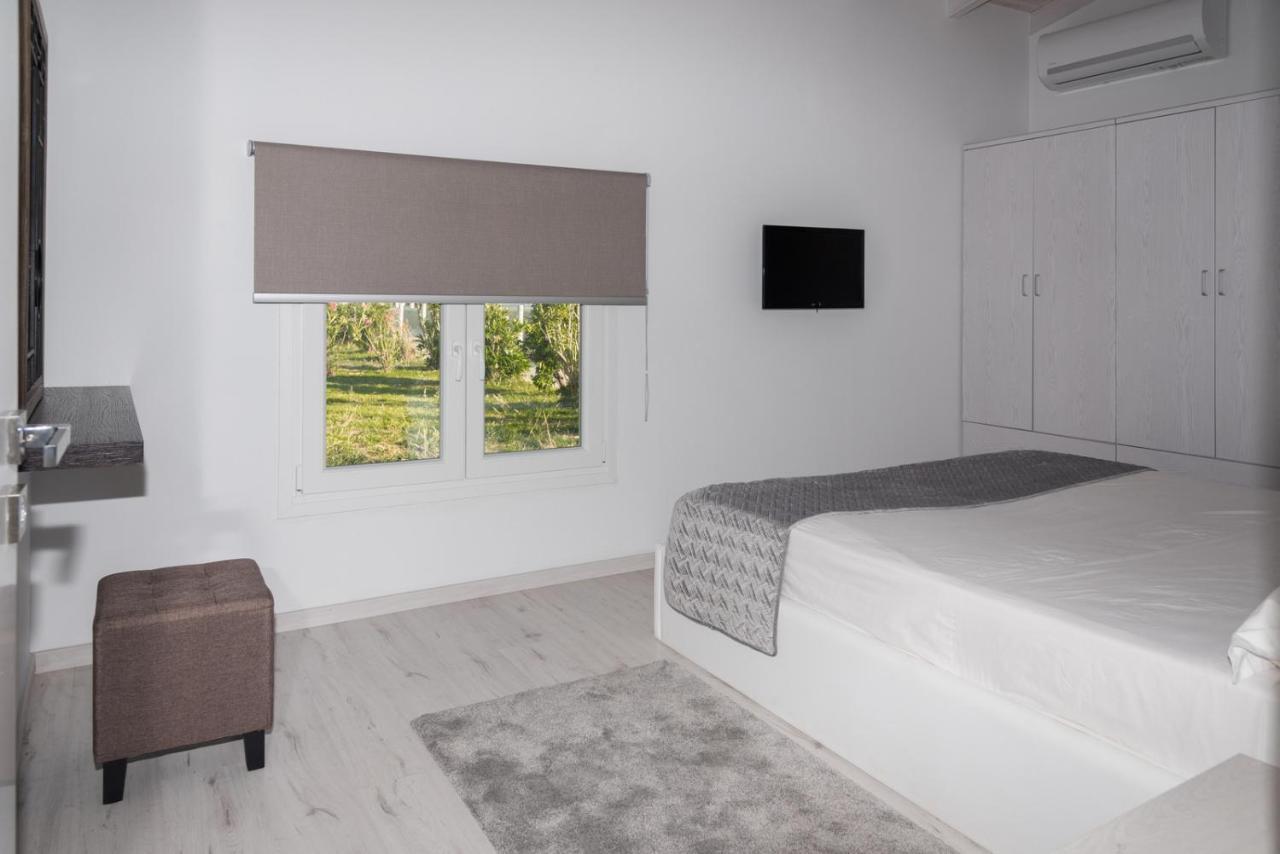Dalas Beach House Almiros Beach ภายนอก รูปภาพ