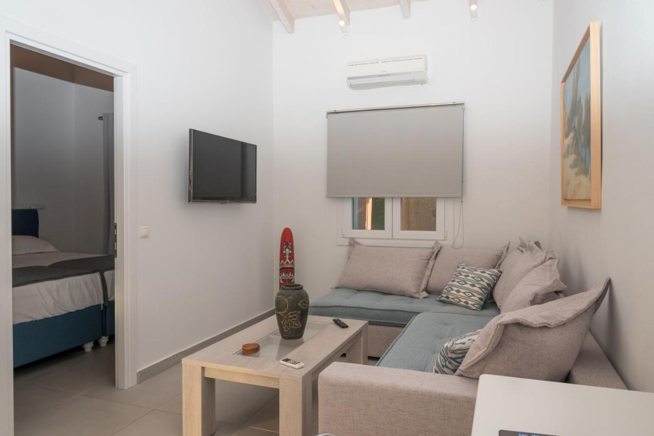 Dalas Beach House Almiros Beach ภายนอก รูปภาพ