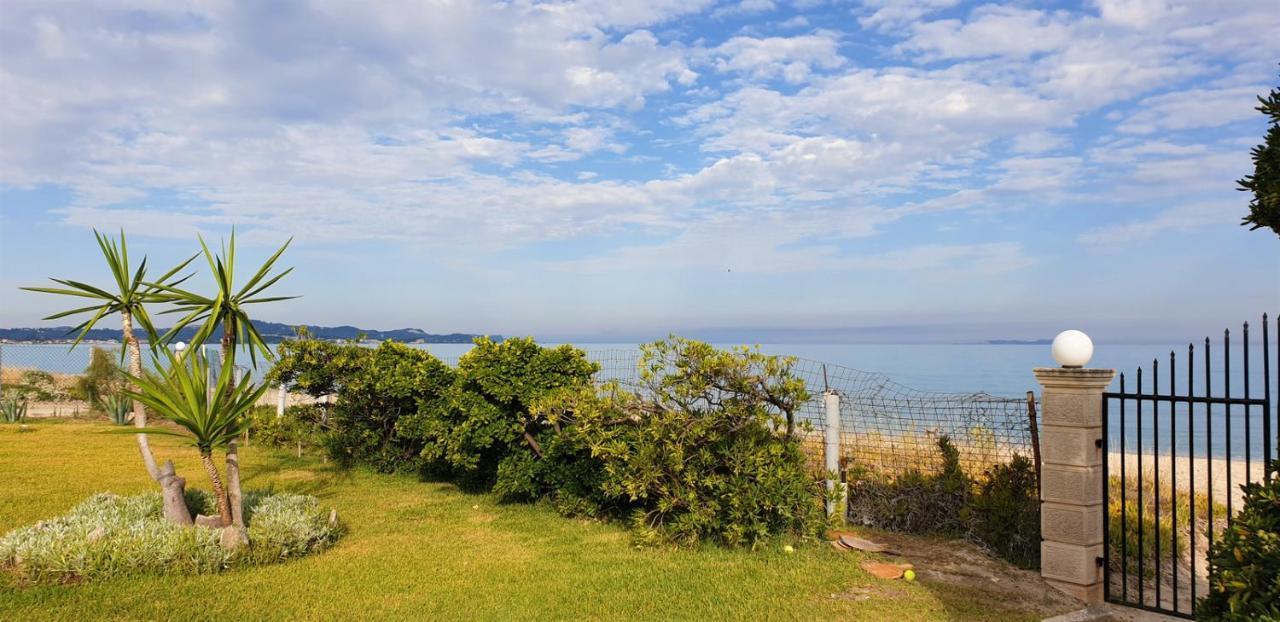 Dalas Beach House Almiros Beach ภายนอก รูปภาพ